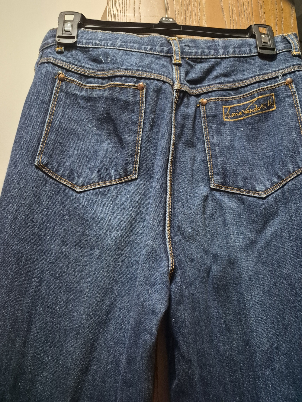 Gloria Vanderbilt For Murjani Bootcut Jeans - Picture 10 of 11